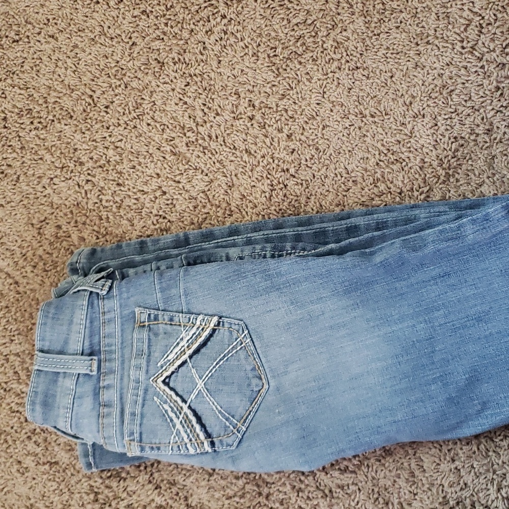 Arait jeans